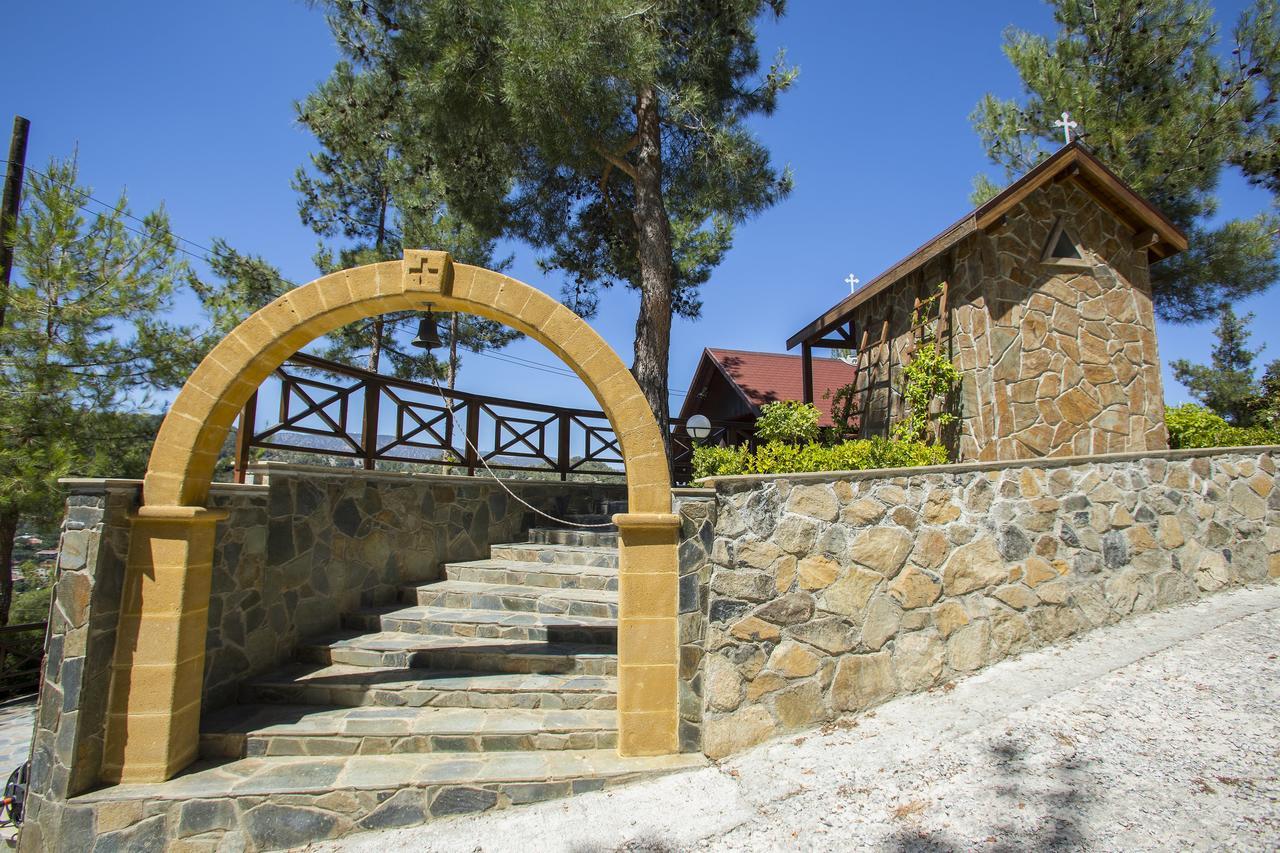 Ricky Chalet Near Troodos Spilia Exterior photo