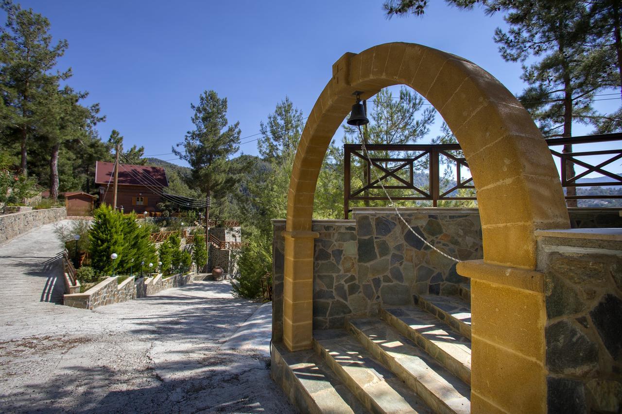 Ricky Chalet Near Troodos Spilia Exterior photo